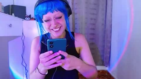 Snapshot of caraenaranja chatting on 11.13.25 Amy online show from 11.13.25