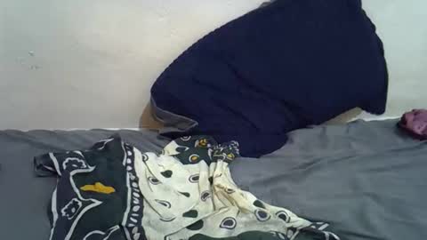 caramel_flames online show from 12.03.25