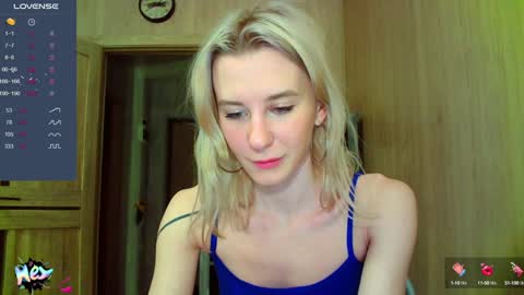 Snapshot of caramel_pie_ chatting on 01.29.25 caramel online show from 01.29.25