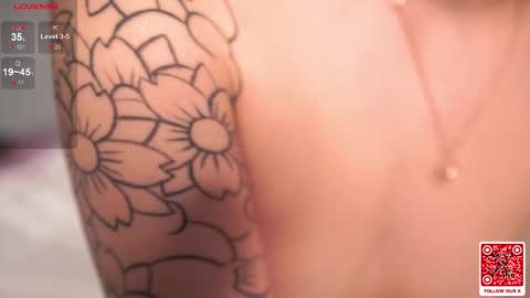 Snapshot of caramelangels chatting on 03.07.25 Viola Marika and Visma online show from 03.07.25