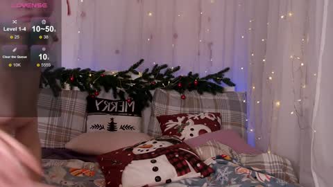 Snapshot of caramelangels chatting on 12.19.25 Viola Marika and Visma online show from 12.19.25