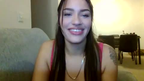 Snapshot of caramelmami26 chatting on 01.13.25 caramelmami26 online show from 01.13.25