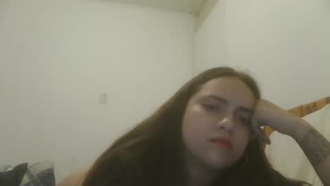 Snapshot of caravibugue chatting on 12.12.24 caravibugue online show from 12.12.24