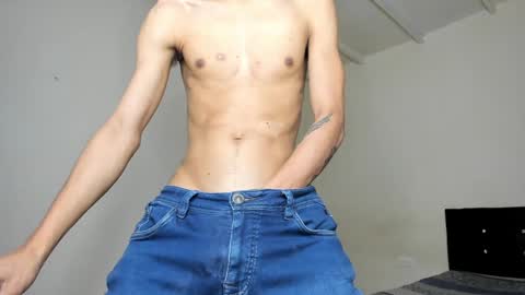 Carlos and Cristian  online show from 01.15.25