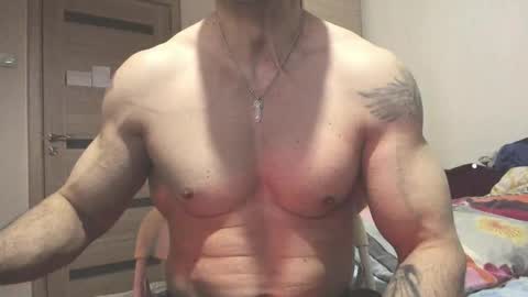 Snapshot of carin_the_body chatting on 02.13.25 Laz online show from 02.13.25