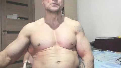 Snapshot of carin_the_body chatting on 02.21.25 Laz online show from 02.21.25