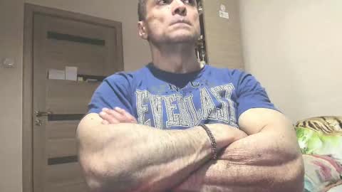 Snapshot of carin_the_body chatting on 02.24.25 Laz online show from 02.24.25