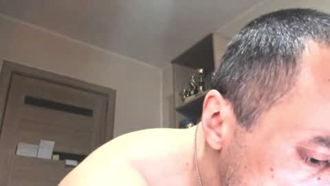 Snapshot of carin_the_body chatting on 10.26.25 Laz online show from 10.26.25