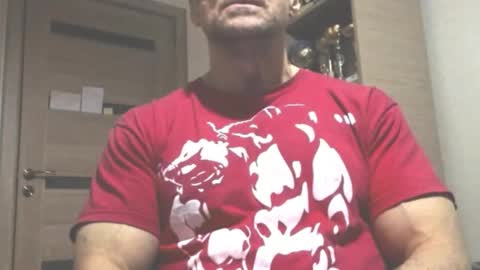 Snapshot of carin_the_body chatting on 10.27.25 Laz online show from 10.27.25