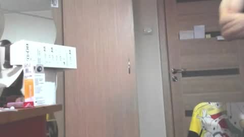 Snapshot of carin_the_body chatting on 12.13.25 Laz online show from 12.13.25