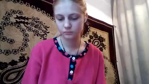Snapshot of carissaalderson chatting on 05.22.26 Kira online show from 05.22.26