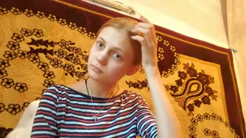 Snapshot of carissaalderson chatting on 06.09.26 Kira online show from 06.09.26