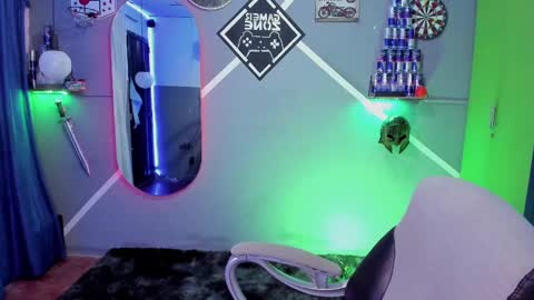 Snapshot of carl_smithh chatting on 03.12.25 Carl online show from 03.12.25