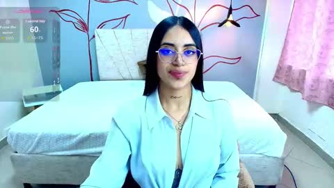 Snapshot of carla_bennet_ chatting on 09.09.25 C A R L A online show from 09.09.25