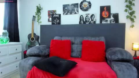 Carla online show from 10.05.25