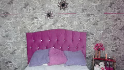 Carla naugthy  online show from 01.29.25