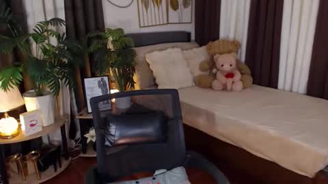 Snapshot of carlamoore23 chatting on 05.12.26 CARLA online show from 05.12.26