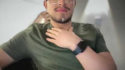 carlcarlinches4 online show from 12.04.25