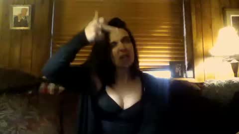 Snapshot of carleyquinn42183 chatting on 02.28.25 Carley online show from 02.28.25