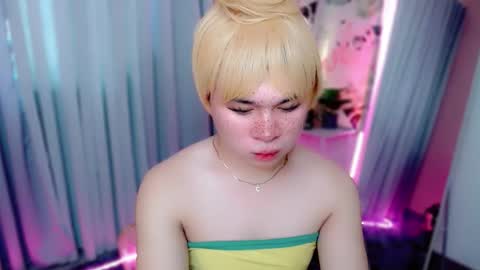 Snapshot of carlo_bigcock69 chatting on 09.17.25 carlo_bigcock69 online show from 09.17.25