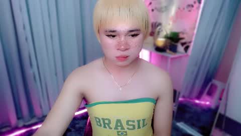 Snapshot of carlo_bigcock69 chatting on 09.19.25 carlo_bigcock69 online show from 09.19.25