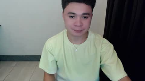 Snapshot of carlo_bigcock69 chatting on 11.25.25 carlo_bigcock69 online show from 11.25.25