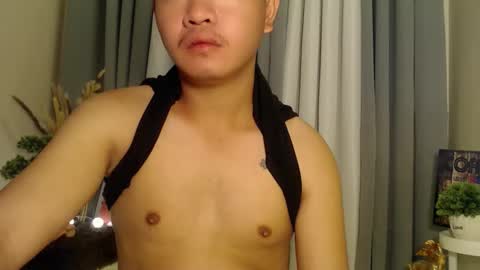 Snapshot of carlo_urhornynew chatting on 02.20.26 carlo_urhornynew online show from 02.20.26