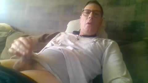 Snapshot of carlonebraska112233 chatting on 11.15.25 carlonebraska112233 online show from 11.15.25