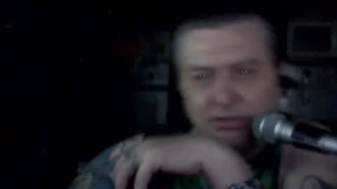 Snapshot of carlos712009 chatting on 05.18.26 carlos712009 online show from 05.18.26