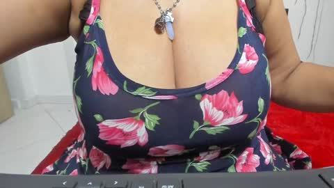 Snapshot of carlos_diana chatting on 12.14.24 carlos diana online show from 12.14.24