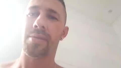 carloscadiz11 online show from 10.04.25