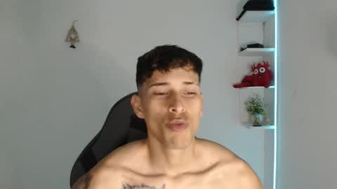 carlossmi01 online show from 03.15.26