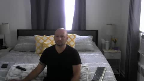 Carl online show from 06.05.26