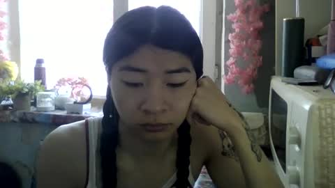 CarlyJoy online show from 05.01.26
