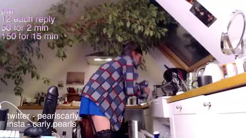 Carly Pearls online show from 01.20.25