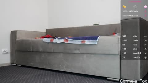 Snapshot of carmela_fox chatting on 10.11.25 Carmela online show from 10.11.25