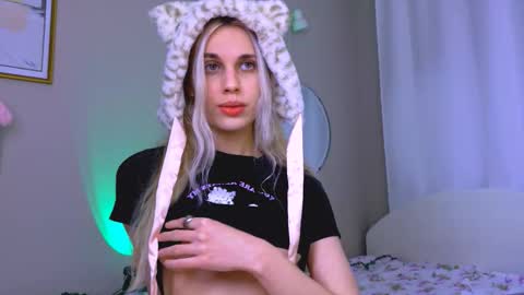 carmen__crybaby online show from 09.22.25