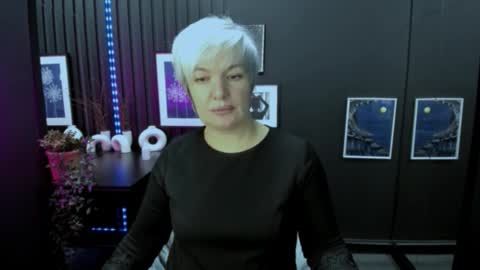 Carmen online show from 12.14.25