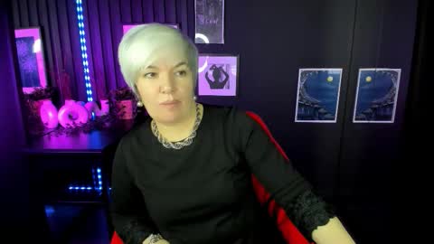 Carmen online show from 12.22.25