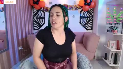 Caro Fisher online show from 10.29.25