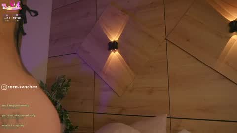caro_sanchezz online show from 04.29.26