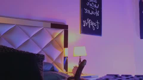 Snapshot of caro_zapata chatting on 01.17.25 Carolina online show from 01.17.25