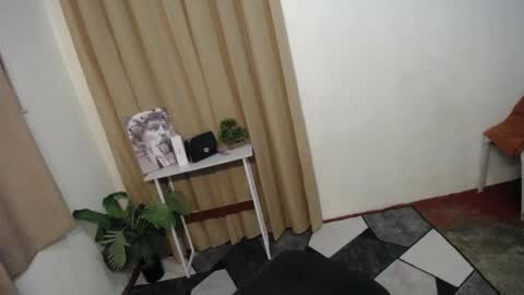 Carolina online show from 01.06.25