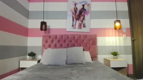 Snapshot of carol_pinter chatting on 01.24.25 Carol online show from 01.24.25