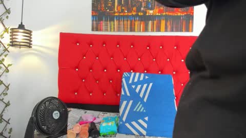 Carolina online show from 11.02.25