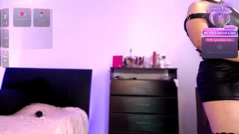 Snapshot of carolinasweet33 chatting on 02.04.26 carolina online show from 02.04.26