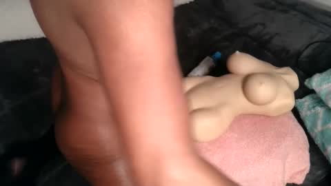 Snapshot of carolinayungin96 chatting on 01.17.25 carolinayungin96 online show from 01.17.25