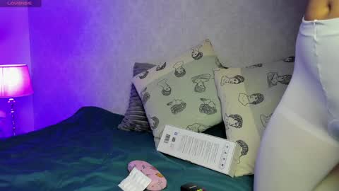  Caroline  online show from 03.06.25