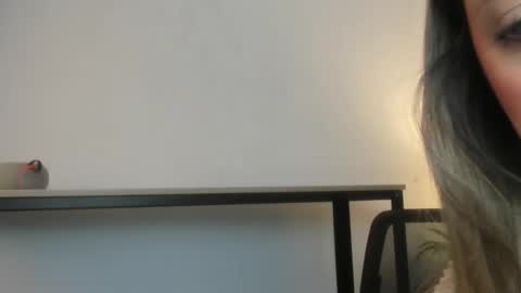  Caroline  online show from 02.12.26