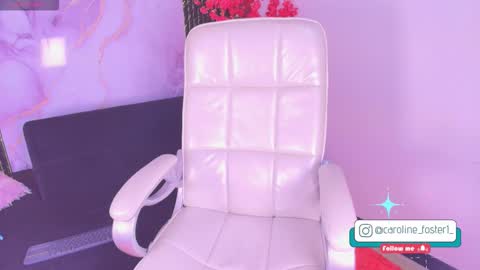 Snapshot of caroline_foster1 chatting on 11.12.25 caroline_foster1 online show from 11.12.25